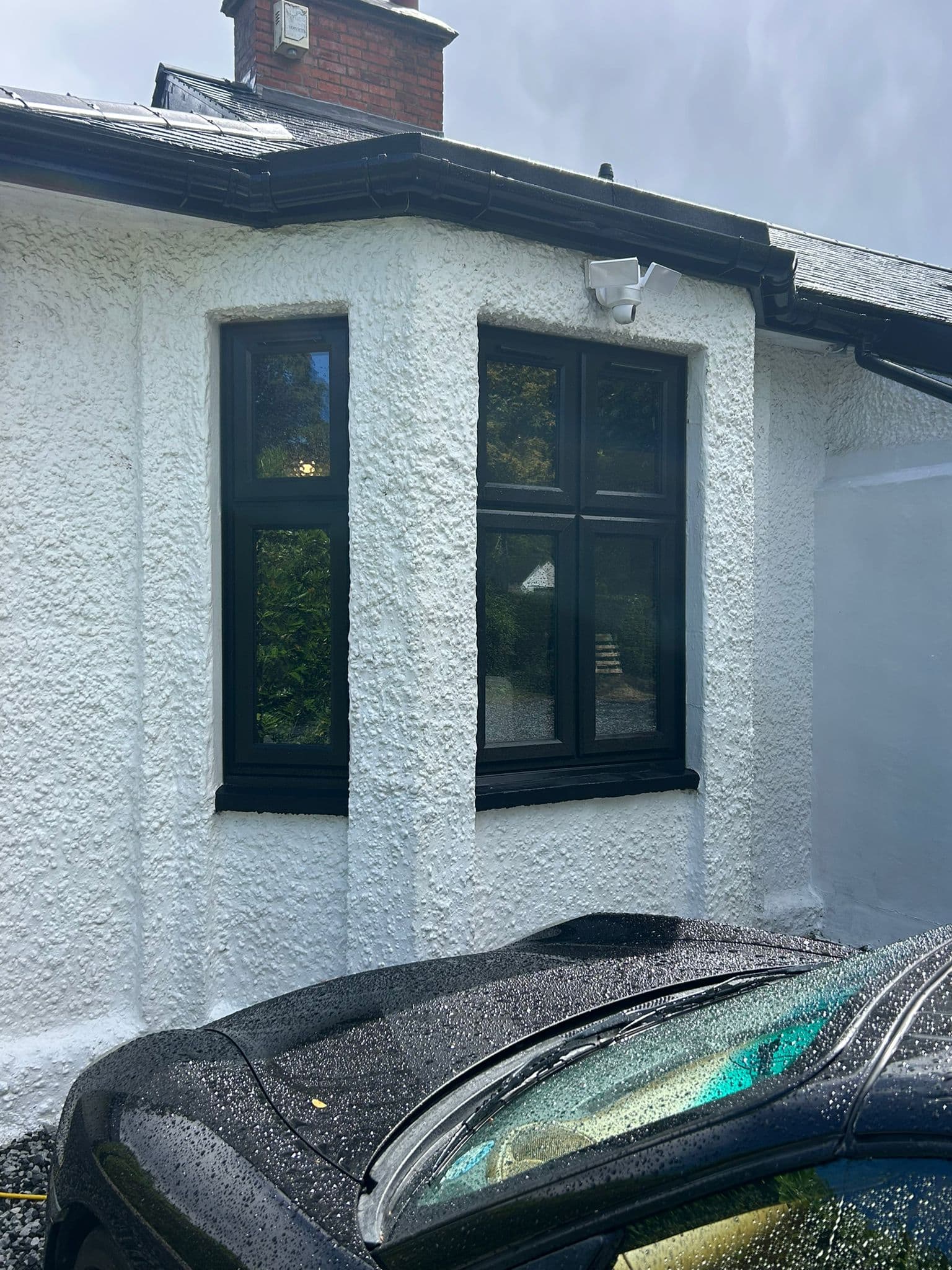 Centre column windows detail — The Gallop Sutton